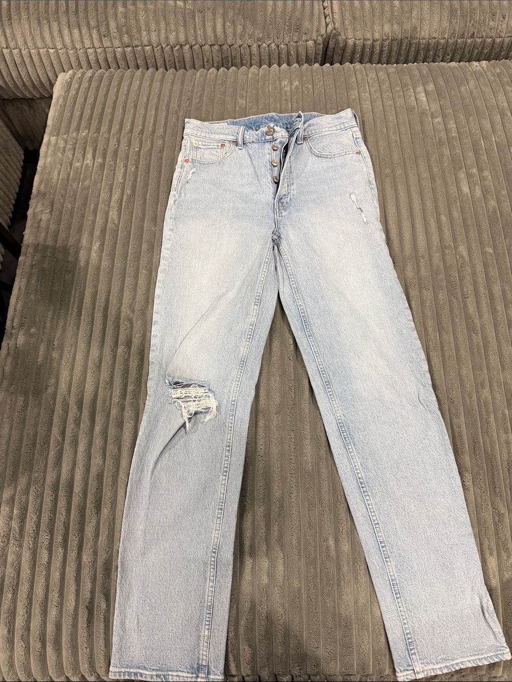 GAP Light Blue Distressed Cheeky Straight Women's Jeans